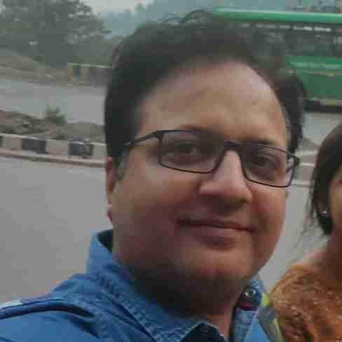 Dr Sujit Jha